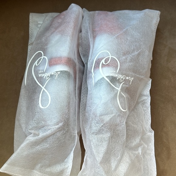 Girls Sam Edelman Velvet flats in Maroon, size 3 - Picture 5 of 13